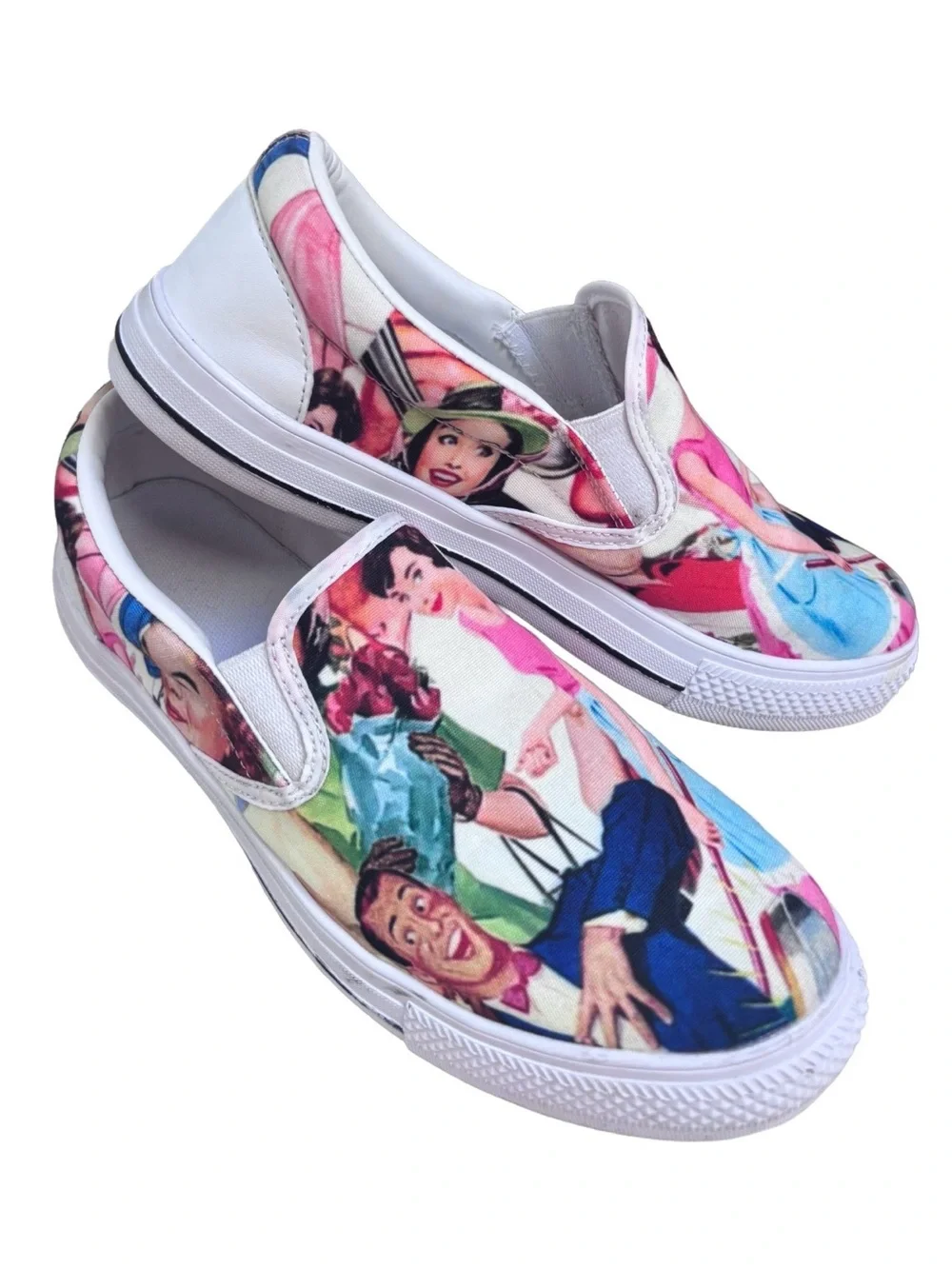 Slip-On Vans like Canvas Women’s Shoes with Vintage Comic Illustration